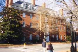 [photo, Lowe House Office Building, 84 College Ave., Annapolis, Maryland]