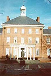 [photo, Legislative Services Building, 90 State Circle, Annapolis, Maryland]