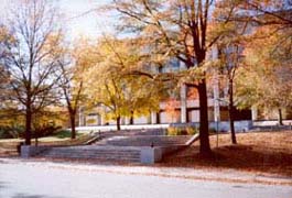 [photo, Murphy Courts of Appeal Building, 361 Rowe Blvd., Annapolis, Maryland]