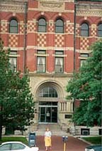 [photo, Allegany County Courthouse entrance, 30 Washington St., Cumberland, Maryland]