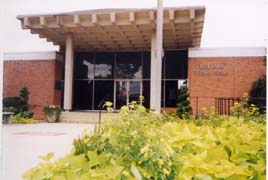 [photo, Town Hall, 39 Hickory Ave., Bel Air, Maryland]