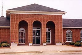 [photo, Town Hall, 5 Garrett Ave., La Plata, Maryland]